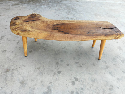 Rustieke handgemaakte houten salontafel - Unieke walnoot (WG-1075)